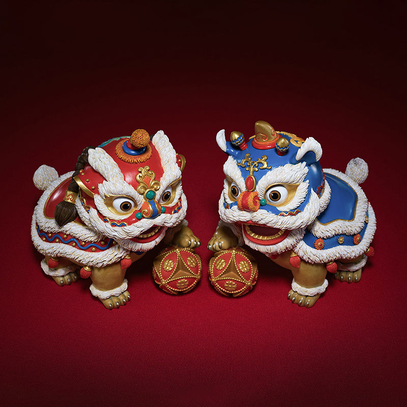 Lion dance auspicious creative bronze lion ornament