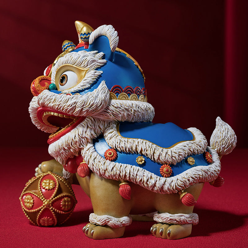 Lion dance auspicious creative bronze lion ornament