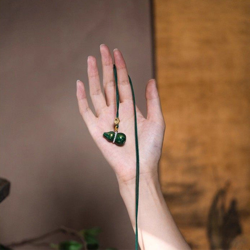 Lacquer Flow Gourd Pendant